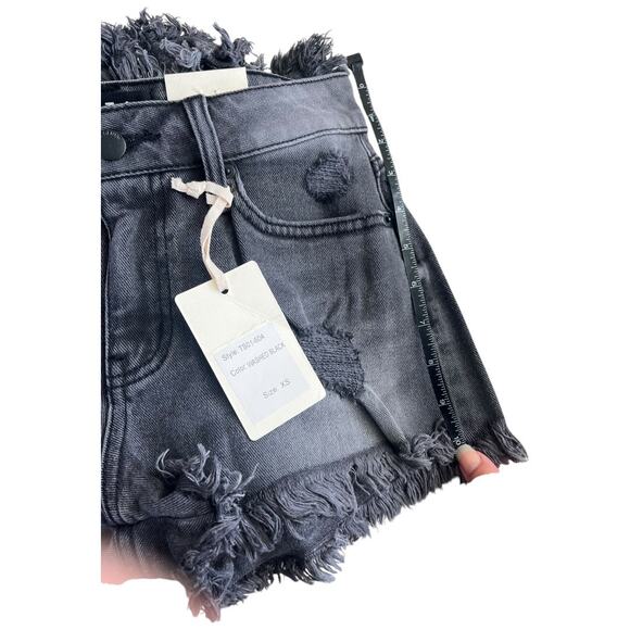 LTJ Frayed hem black denim shorts XS NWT - Picture 6 of 8